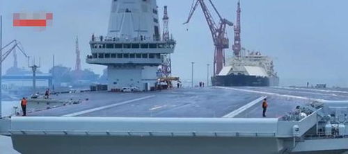 福建艦下水海試，殲-35確認上艦，32面相控陣雷達引領全球